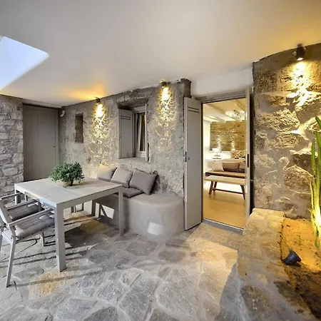 Coastal Retreat With Wellness Ftelia (Mykonos)