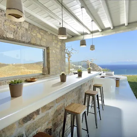 Coastal Retreat With Wellness Ftelia (Mykonos)