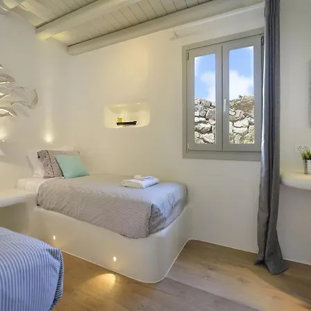 Coastal Retreat With Wellness Villa Ftelia (Mykonos)