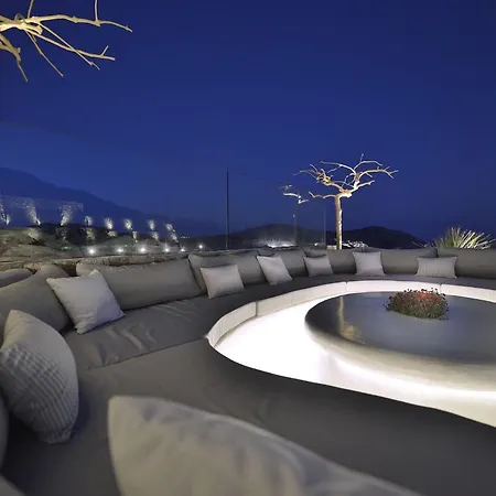 Coastal Retreat With Wellness Ftelia (Mykonos)