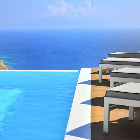 Coastal Retreat With Wellness Ftelia (Mykonos)