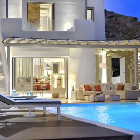 Coastal Retreat With Wellness Villa